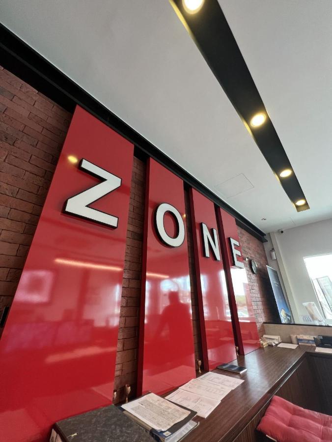 Zone Hotels, Telok Panglima Garang Teluk Panglima Garang Exterior foto